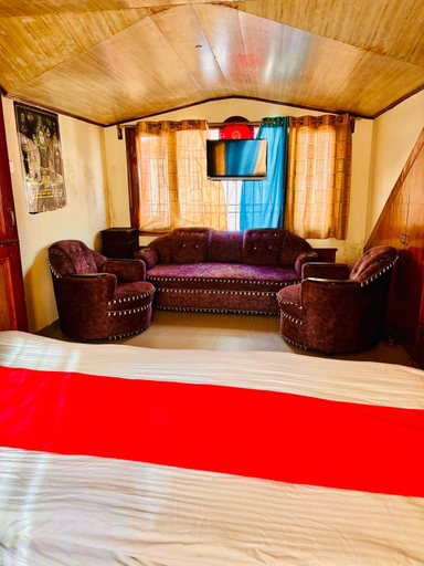 Bedroom 2, Kudrat homestay, Shimla