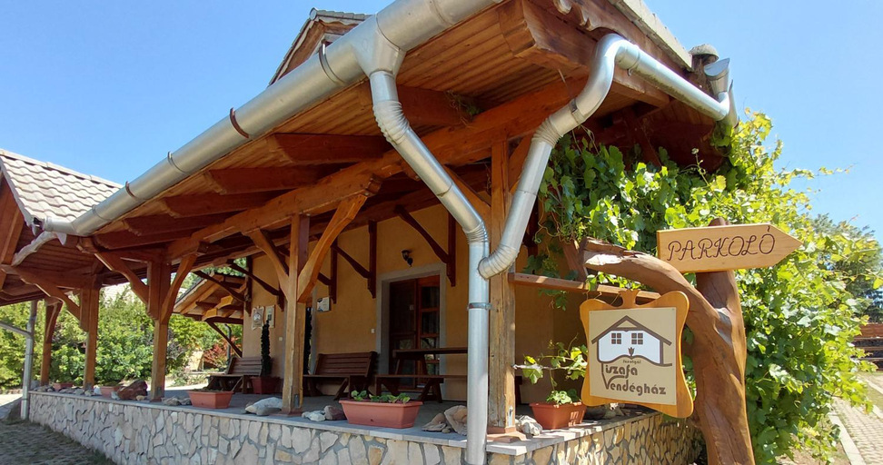 Exterior & Views, Tiszafa Vendeghaz Szentgal, Veszprém