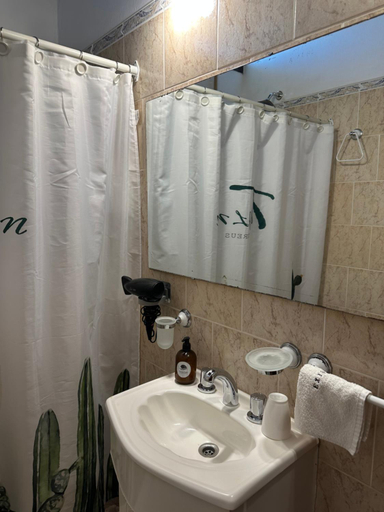 Bathroom 3, Hosteria Isabel, San Antonio