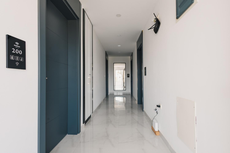 Others 5, Apartments Stanaj