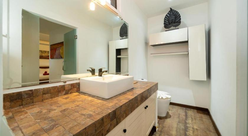 Bathroom 4, Grand Tropical Pool Villa Oxavia NaiHarn, Pulau Phuket
