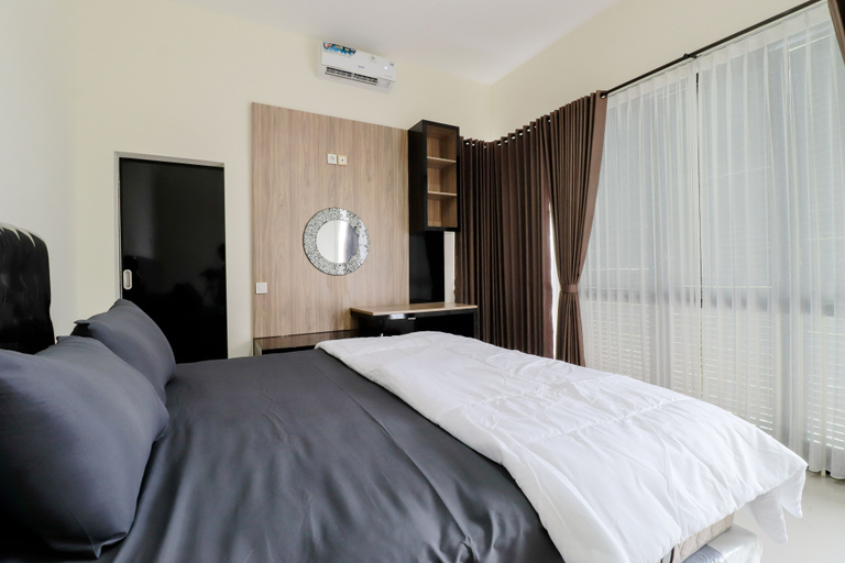 Others 2, Mutiara Homestay by WHouse, Sleman