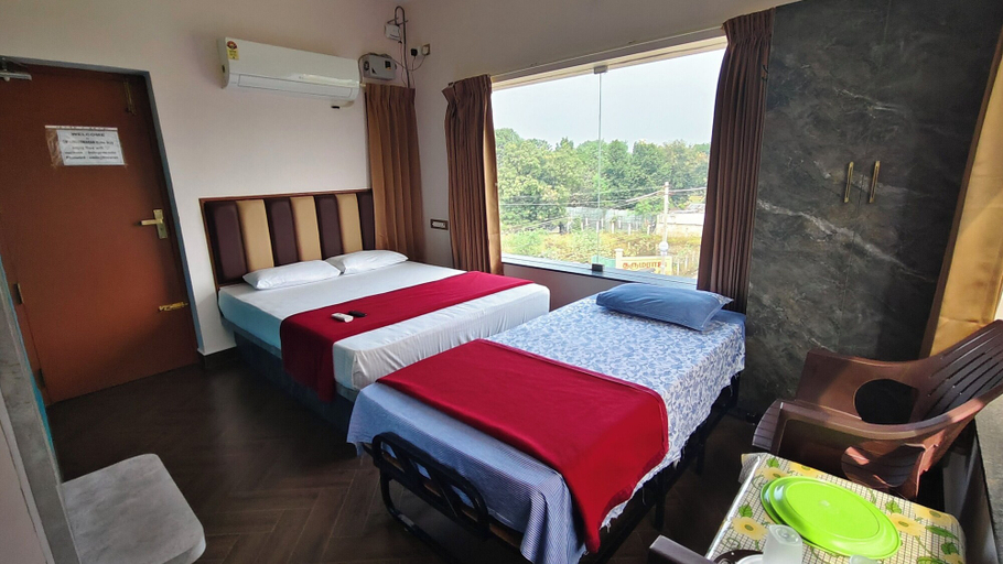 Room 5, OM LINGESWARAN Home Stay Tiruvannamalai, Tiruvannamalai