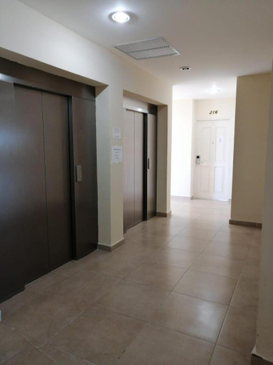 Others, Hotel Del Viajero, Carmen