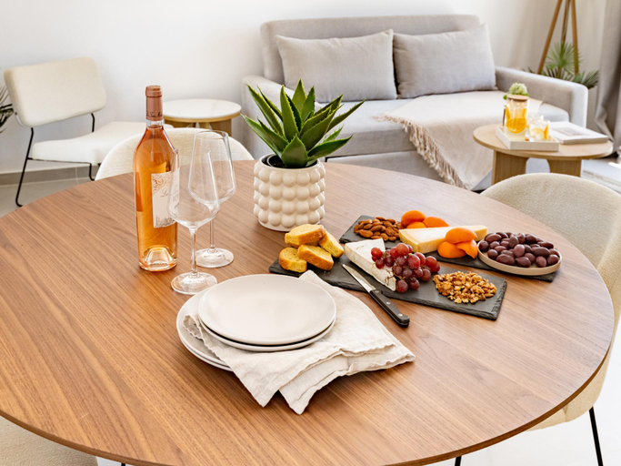 Food & Drinks, Sanders Paros Gardens - Sweet 1-Bdr Apt w Patio, South Aegean