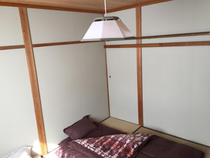 Bedroom 2, Red Gate Lodge, Kijimadaira