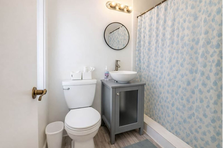 Bathroom, Relaxing Miami Beach Cozy Studio Retreat, Miami-Dade