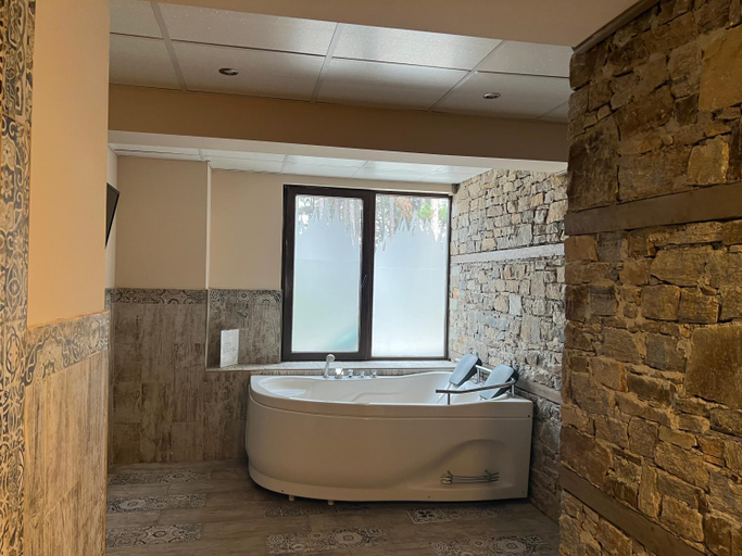Bathroom 5, Hotel Panorama Velingrad, Velingrad