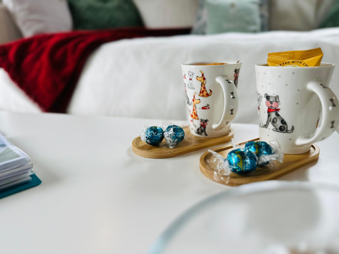 Food & Drinks, Saving Grace with private hot tub, Norfolk
