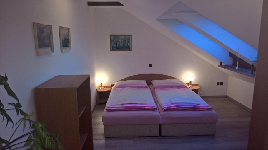 Bedroom 2, Privat Apartma Ulrych, Liberec