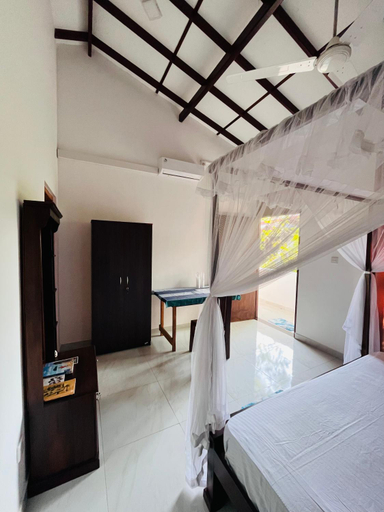 Bedroom 2, Anthony Guesthouse, Hikkaduwa