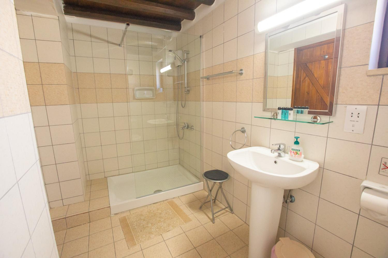 Bathroom 3, Iosiphis Stonebuilt House, Larnaca
