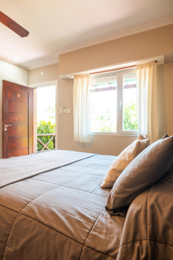 Bedroom, Icalma De La Sierra, Tandil