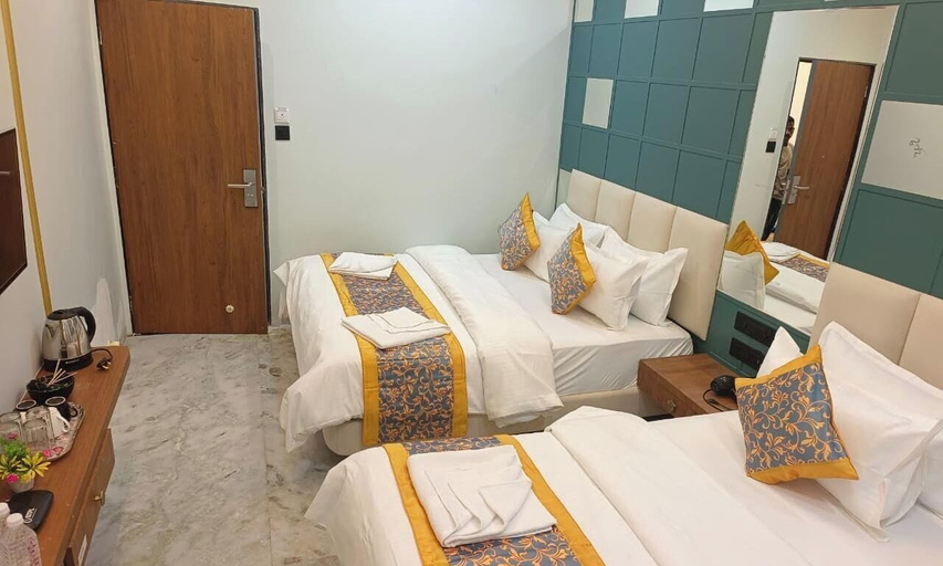 Room 2, KDM Hotel Indore Palace, Ahmadnagar