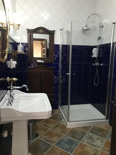 Bathroom 2, Casa Rural Mendoza, Toledo