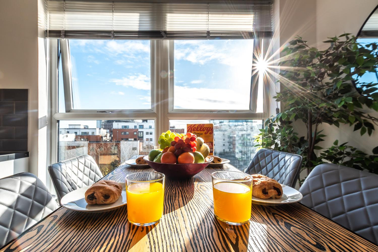 Food & Drinks, Relaxing Atlantic Mansions By Smart Apartments Short Lets & Serviced Accommodation Apartment Southam, Southampton