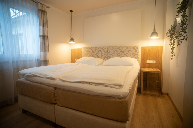 Bedroom 3, Pension Wachau, Klagenfurt