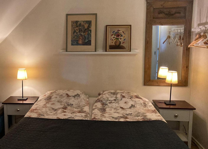 Bedroom, Stor lagenhet i Elofstorps Missionshus, Kristinehamn