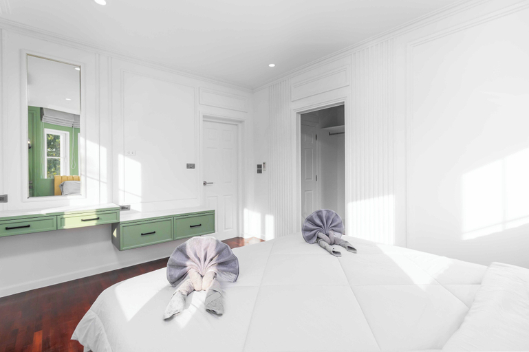 Room 1, 4BR Pool Villa Movie Room V289, Pulau Phuket