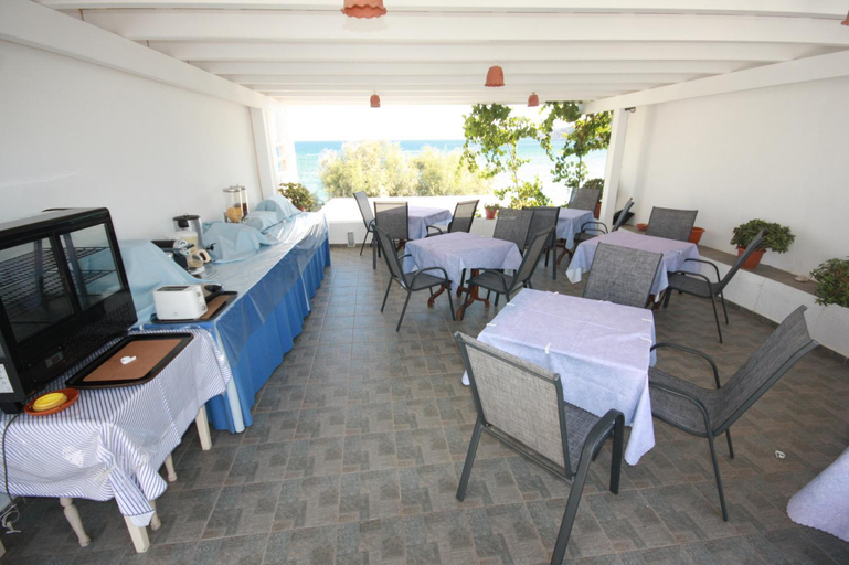 Food & Drinks 4, Cyclades Beach Apartments, South Aegean