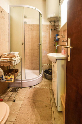 Bathroom 2, Apartments Derado, Supetar