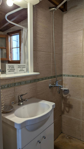 Bathroom 3, Cabanas Willy, Bariloche