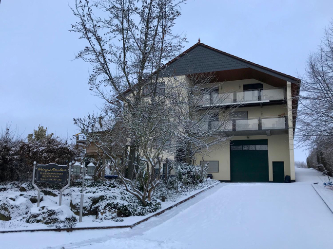 Exterior & Views, Ferienappartements Bernhart, Mainz-Bingen