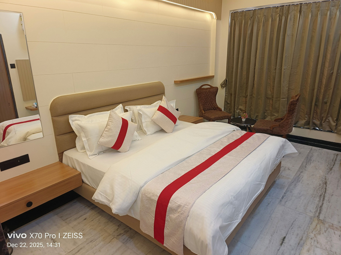 Room 5, KDM Hotel Indore Palace, Ahmadnagar