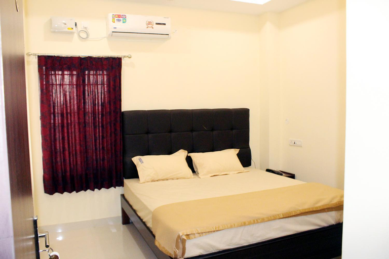 Bedroom 2, Abirami Residency, Karaikal