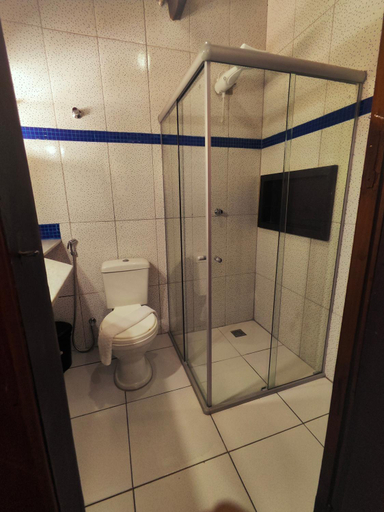 Bathroom 3, Hotel Trevo do Porto, Porto Seguro