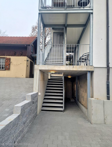 Others 5, Casa Carmela, Solothurn
