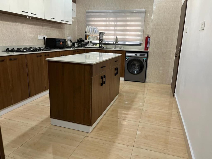 Private kitchen 2, Tupon Luxury Apartment, AbujaMun