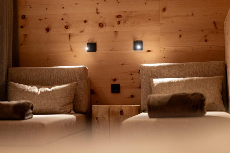 Bedroom 3, Residence Der Heinrichshof, Bolzano