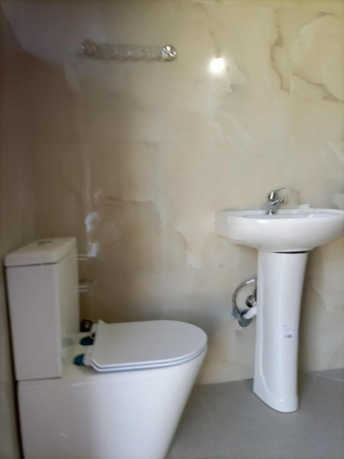 Bathroom 2, Baci Apartments, Sarandës