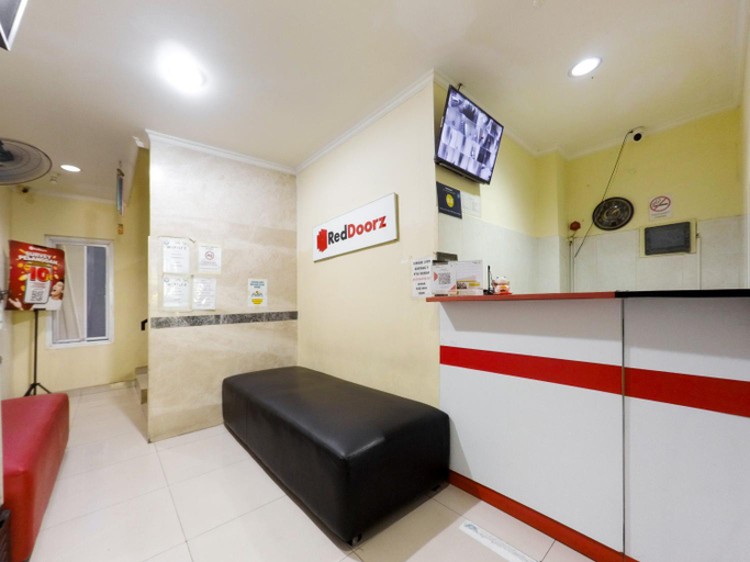 Public Area 3, RedDoorz Plus near Mall Ciputra Jakarta, West Jakarta