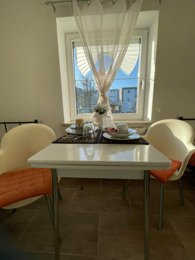 Others 4, ZV-Scholtz Gastehaus Neuotting Simbacher Straße 7, Altötting