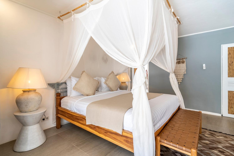 Bedroom 3, Mowies On The Beach, Lombok