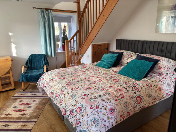Bedroom 2, Winkston Holiday Accommodation Peebles, Scottish Borders