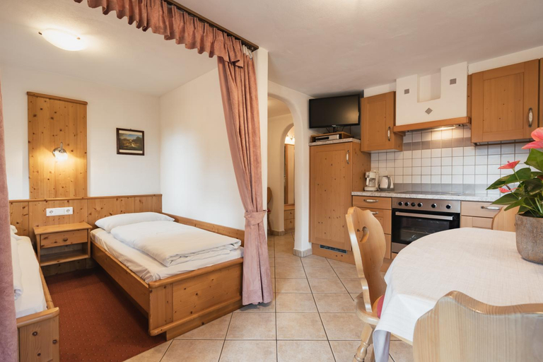 Bedroom, Leithausl, Bolzano