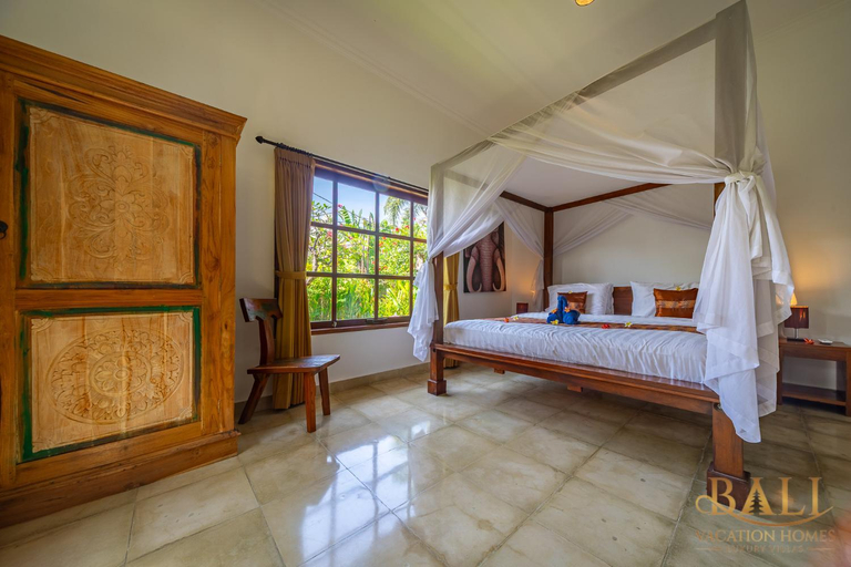 Bedroom 3, Villa Agus Mas - Serene & calm beachfront villa!, Buleleng