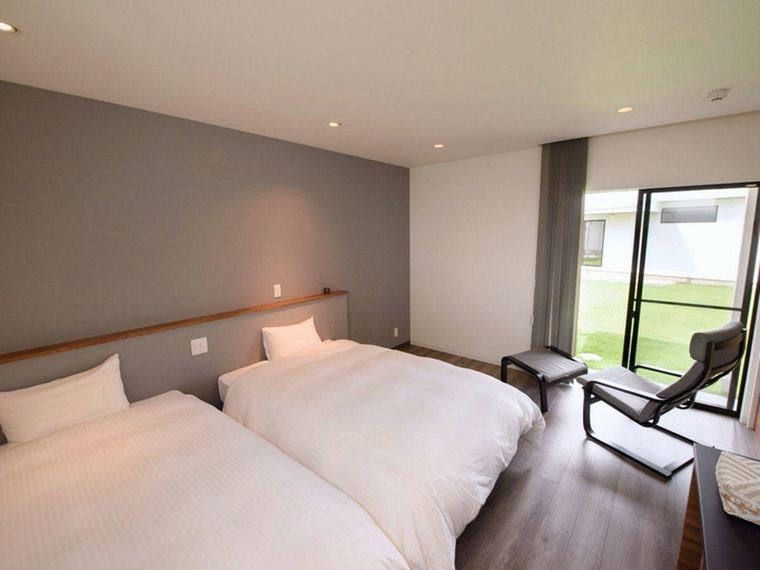 Bedroom 3, Le. Blanche Hotel, Minamiawaji