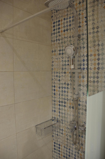 Bathroom 3, Pension Nikos, Central Macedonia