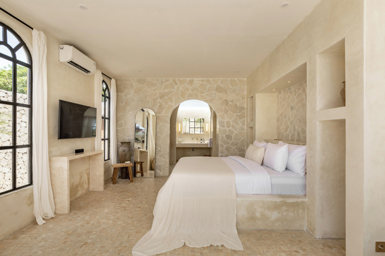 Room 4, Bohemian 2BR Private Suites By Orivista, Badung
