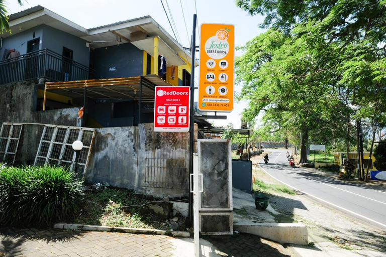 Others 5, RedDoorz @ Jestro Guest House Batu, Malang