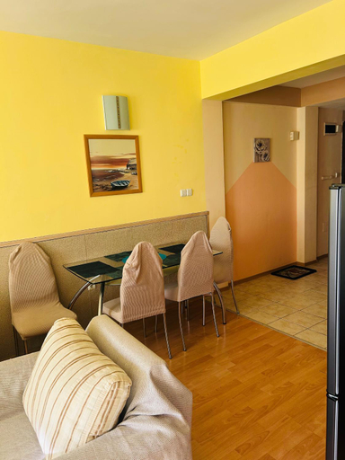 Others 4, Apartments for guests "Einstein", Varna