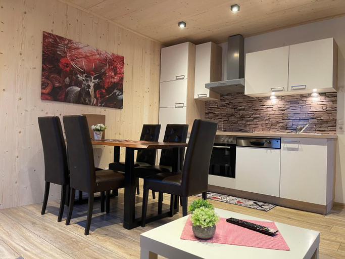 Others 3, Chalet Fugen, Schwaz