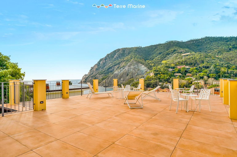 Others 3, Fiordarancio Room Rental, La Spezia