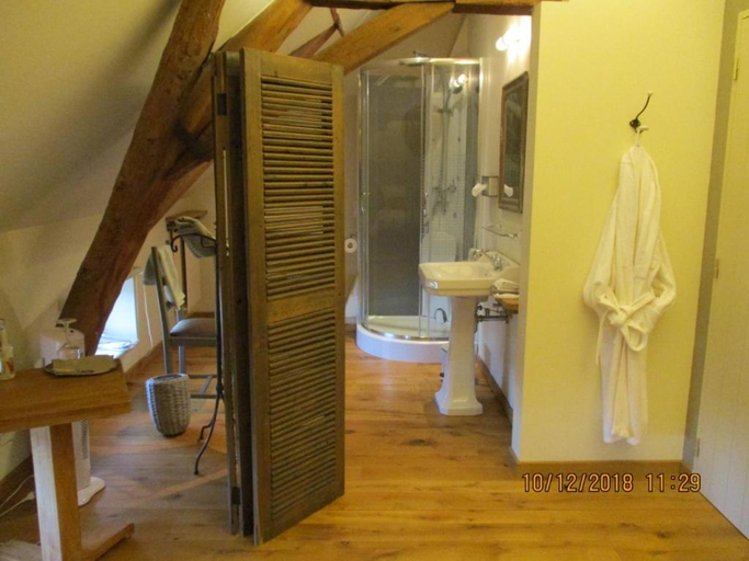 Bathroom 3, Auberge l'Entrecote, West-Vlaanderen
