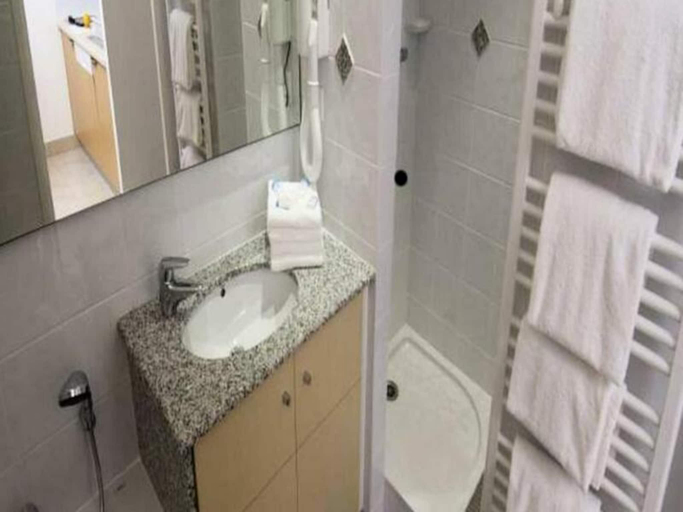 Bathroom 4, RESIDENCE REINE MARINE, Ille-et-Vilaine