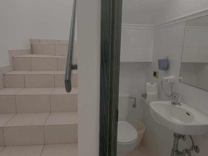 Bathroom 3, Las Moreras Playa Blanca, Las Palmas